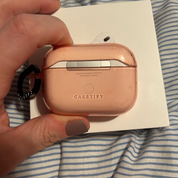 Apple AirPods Pro 1st Generation - Picture 5 of 11